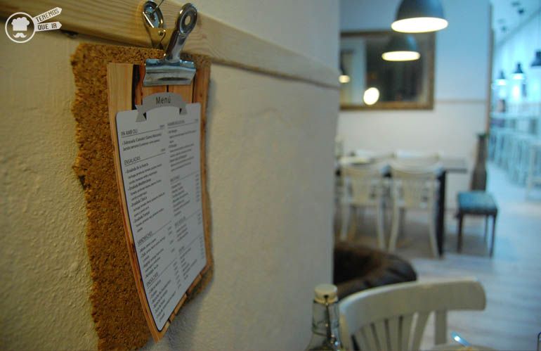 A Bar La Cafetera Tenemosqueir Madrid DEcoracion Carta