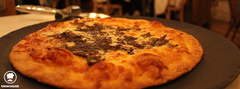 A El Columpio Restaurante Madrid Tenemosqueir Pizza de Trufa Restobar