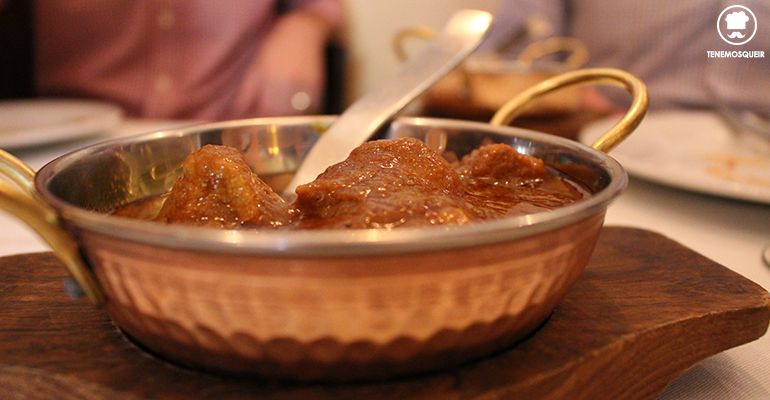 Cordero al Curry Taj Mahal Restaurante Indio Madrid