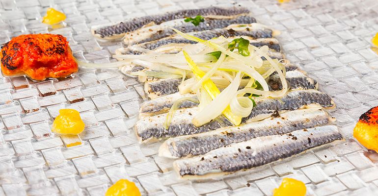sardinas-restaurante-mitte-madrid-tenemosqueir